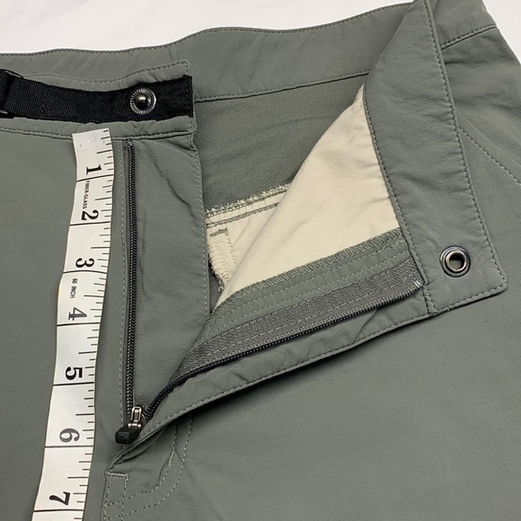 MEC Cargo Capris with Adjustable Waist Colour Army Green Size 8 - Picture 7 of 16